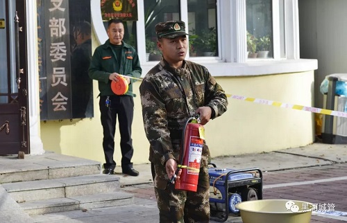 C:\Users\Administrator\Desktop\8..jpg C:\Users\Administrator\Desktop\8..jpg