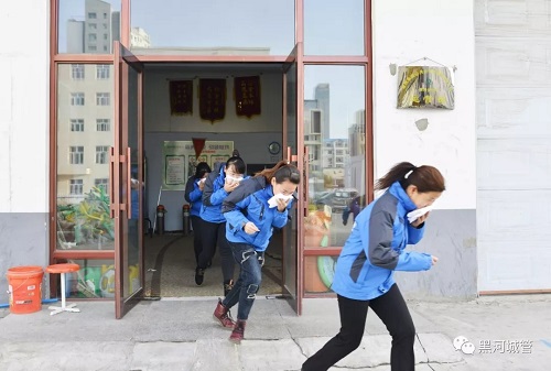 C:\Users\Administrator\Desktop\12..jpg C:\Users\Administrator\Desktop\12..jpg