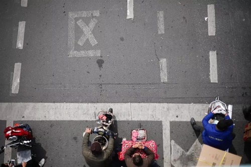 C:\Users\Administrator\Desktop\4.jpg C:\Users\Administrator\Desktop\4.jpg