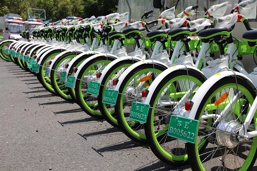 C:\Users\Administrator\Desktop\2.jpg C:\Users\Administrator\Desktop\2.jpg