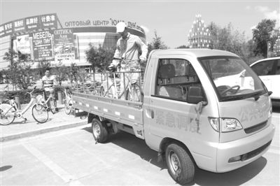 黑河市民自發(fā)愛護(hù)自行車